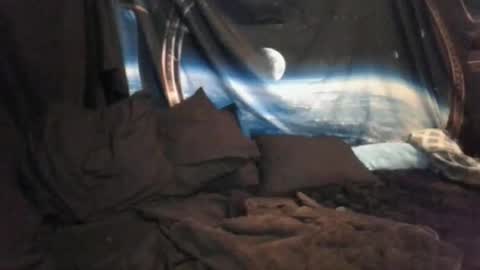 Snapshot of maximus_oreally chatting on 04/07/26, 12:49 Max online show from 04/07/26, 12:49