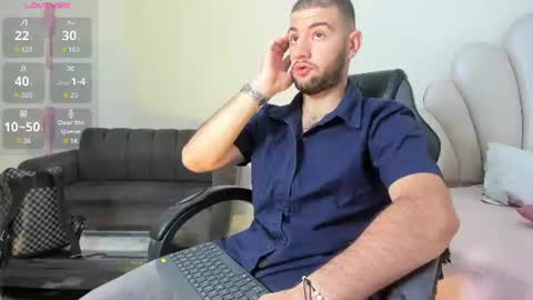 Snapshot of maximusclark1_ chatting on 07/10/26, 11:57 Maximus online show from 07/10/26, 11:57