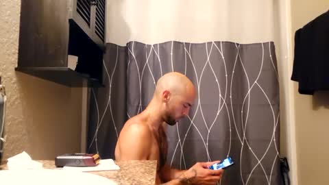 maximusdemitrious online show from 10/01/25, 09:54