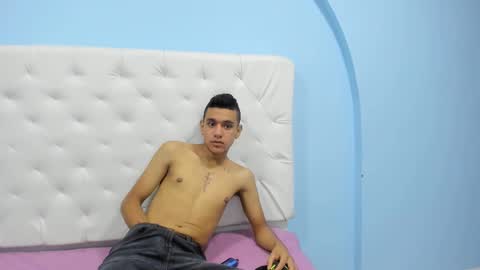 Snapshot of maximuss_19 chatting on 01/04/25, 01:10 Maximus online show from 01/04/25, 01:10