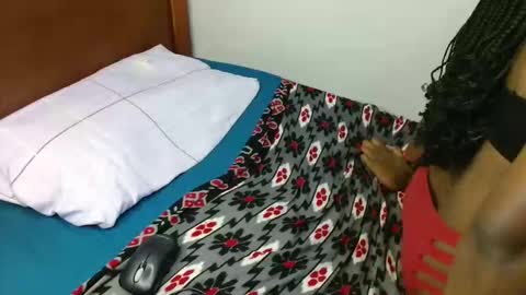 maxxy online show from 03/04/26, 02:45