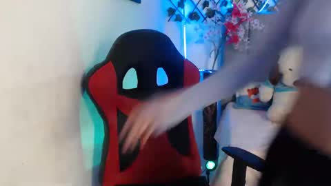 maxinesex_ online show from 09/22/25, 01:35