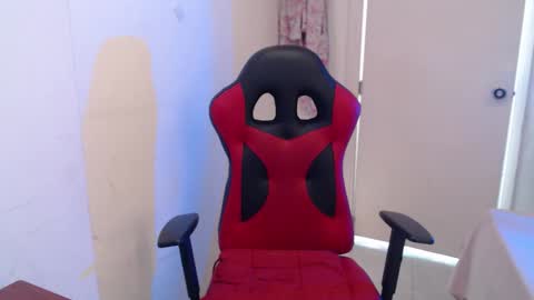 maxinesex_ online show from 03/26/26, 01:49