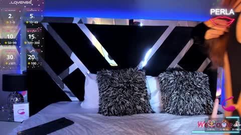 Snapshot of maxirogers chatting on 02/06/25, 07:51 Maxi Rogers online show from 02/06/25, 07:51