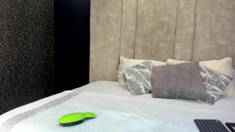 Maxi Rogers online show from 02/22/26, 10:25