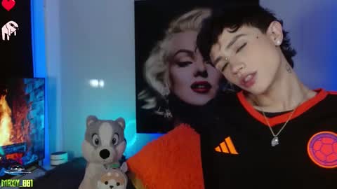 Max online show from 01/12/25, 05:34