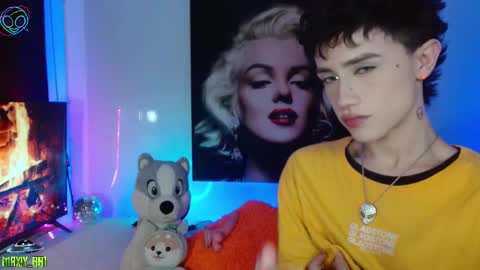 Max online show from 02/20/25, 04:07