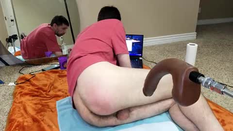 maxjr8008 online show from 12/22/24, 09:33