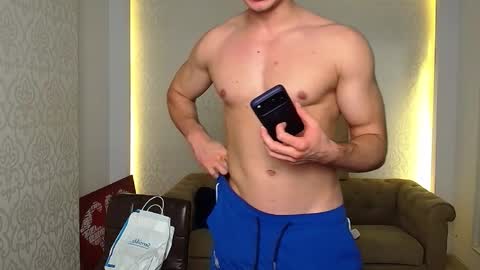 MaxKaiden online show from 10/04/25, 04:32