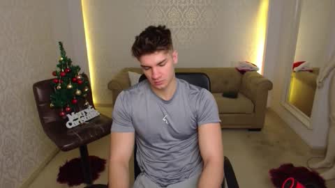 MaxKaiden online show from 12/18/25, 05:57