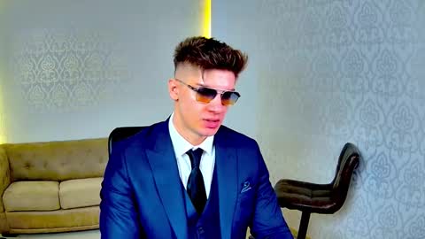 MaxKaiden online show from 02/14/26, 06:54