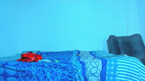 MAX online show from 01/03/25, 09:47