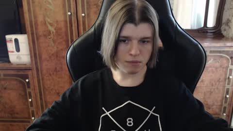 Max online show from 02/01/25, 10:59