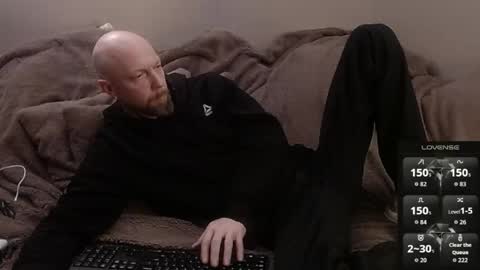 MaxRouger online show from 03/22/26, 07:45