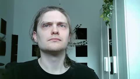 Snapshot of maxs_93 chatting on 04/03/26, 12:36 maxs_93 online show from 04/03/26, 12:36