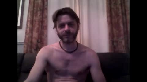 Snapshot of maxthewolf chatting on 05/16/26, 05:04 MaxTheWolf online show from 05/16/26, 05:04