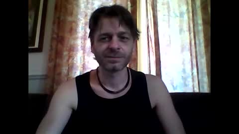 Snapshot of maxthewolf chatting on 05/17/26, 10:28 MaxTheWolf online show from 05/17/26, 10:28