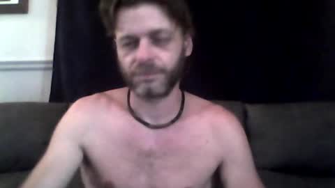 Snapshot of maxthewolf chatting on 06/29/26, 10:10 MaxTheWolf online show from 06/29/26, 10:10