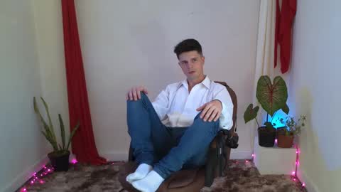 Max online show from 12/20/24, 12:16