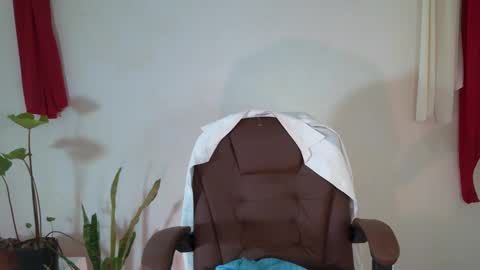 Max online show from 01/13/25, 04:39