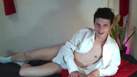 Max online show from 02/01/25, 03:30