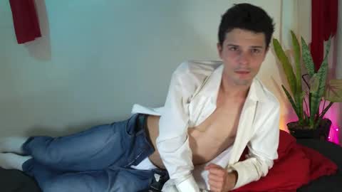 Max online show from 02/04/25, 04:26