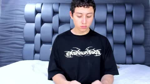 Snapshot of maxvolturi_ chatting on 05/10/26, 07:41 maxvolturi_ online show from 05/10/26, 07:41