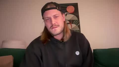 Max Watts online show from 11/22/25, 09:36