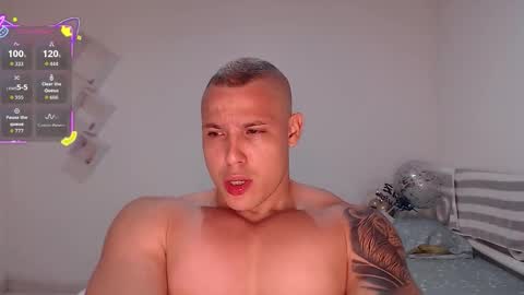 Snapshot of maxwel949813 chatting on 12/14/25, 03:23 Max online show from 12/14/25, 03:23