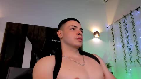 MAX online show from 02/07/25, 03:01