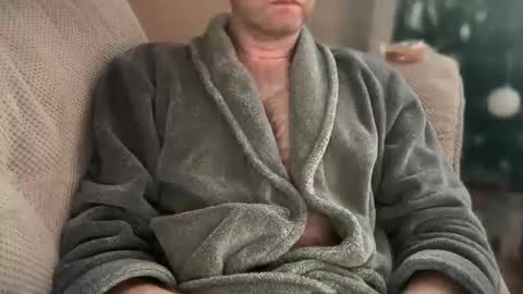 maxwellj1234 online show from 12/22/24, 09:11