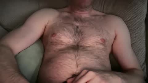 Snapshot of maxwellj1234 chatting on 04/21/26, 05:47 maxwellj1234 online show from 04/21/26, 05:47