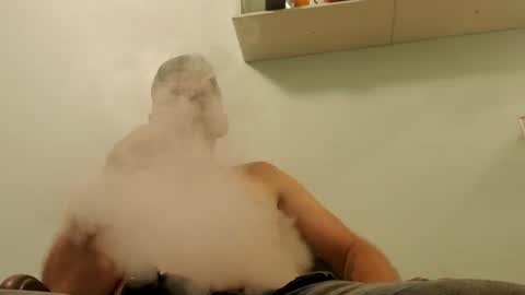 Max online show from 09/25/25, 05:00