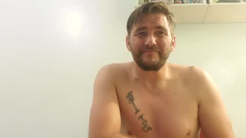 Max online show from 10/13/25, 07:41