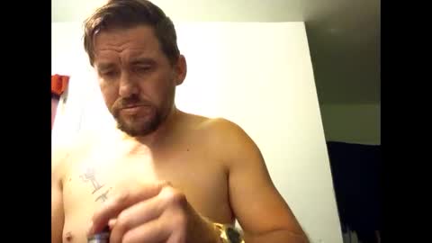 Max online show from 10/28/25, 02:26