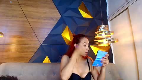 Snapshot of maxx_caprice chatting on 09/11/25, 11:10 gabby online show from 09/11/25, 11:10