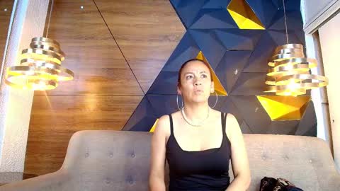 Snapshot of maxx_caprice chatting on 09/18/25, 11:01 gabby online show from 09/18/25, 11:01