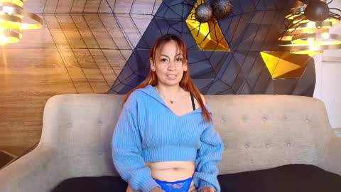 Snapshot of maxx_caprice chatting on 10/24/25, 02:41 gabby online show from 10/24/25, 02:41