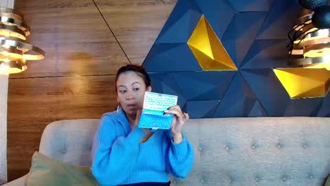 Snapshot of maxx_caprice chatting on 11/05/25, 02:44 gabby online show from 11/05/25, 02:44