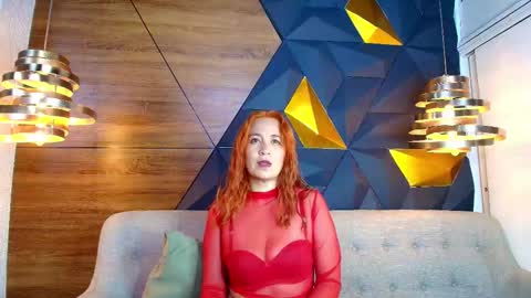 Snapshot of maxx_caprice chatting on 11/25/25, 03:06 gabby online show from 11/25/25, 03:06