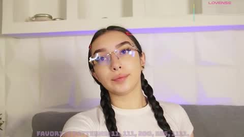 Snapshot of maxx_caprice chatting on 03/23/26, 11:03 gabby online show from 03/23/26, 11:03