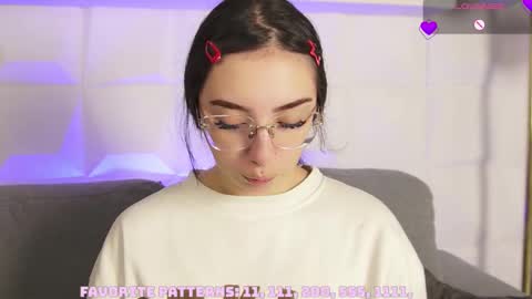 Snapshot of maxx_caprice chatting on 03/25/26, 11:05 gabby online show from 03/25/26, 11:05