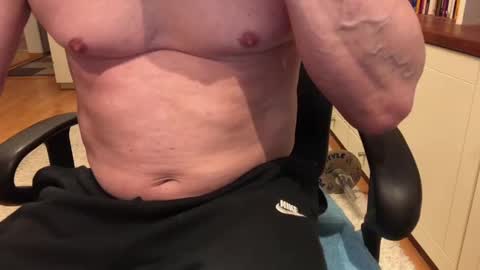 Max online show from 01/08/25, 06:41