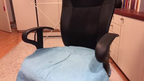 Max online show from 01/29/25, 05:51