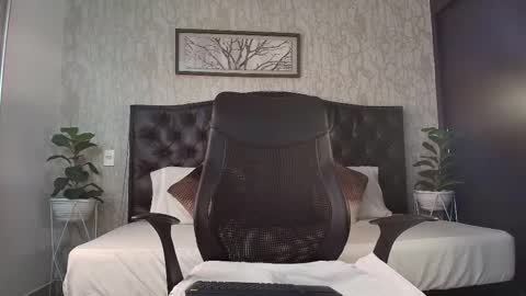 Maxxi online show from 11/06/25, 04:57