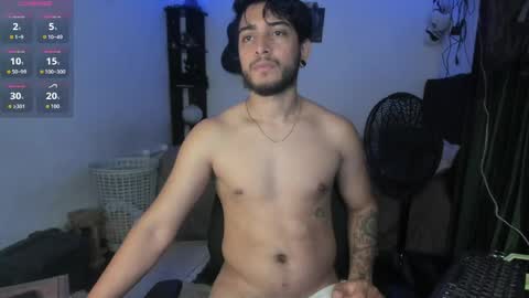 Snapshot of maxximus_10 chatting on 03/19/26, 07:45 maxximus_10 online show from 03/19/26, 07:45