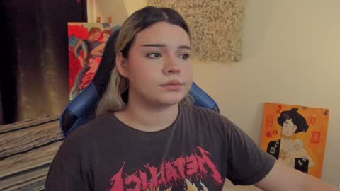 Snapshot of maxxxine_ chatting on 12/13/24, 05:38 Maxine Minx online show from 12/13/24, 05:38