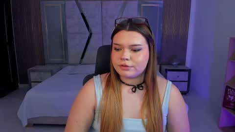 Snapshot of maxxxine_ chatting on 10/10/25, 03:33 Maxine Minx online show from 10/10/25, 03:33