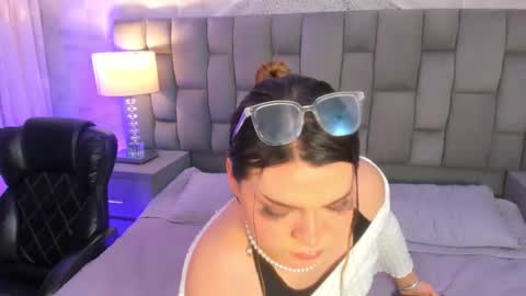 Maxine Minx online show from 03/16/26, 12:17