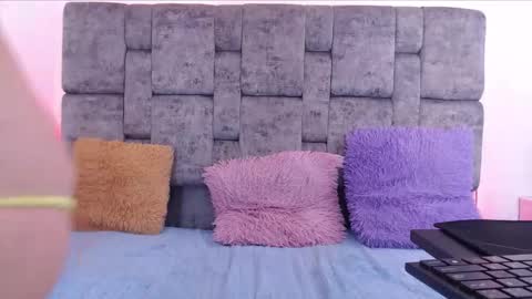 maxylody_69 online show from 10/02/25, 04:14